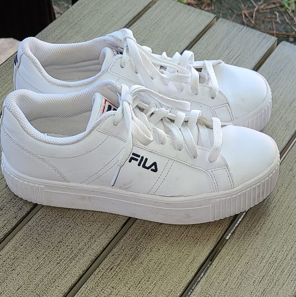 Fila Shoes - Fila Panache Women's Sneakers. 7.5